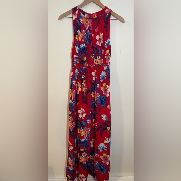 Japna Dresses & Skirts - Japna Floral V Neck Sleeveless Racerback 5 Button Red Maxi Dress Size Medium